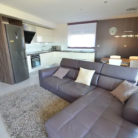 Moderna Holiday home *