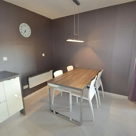 Moderna * Novigrad (Istria)